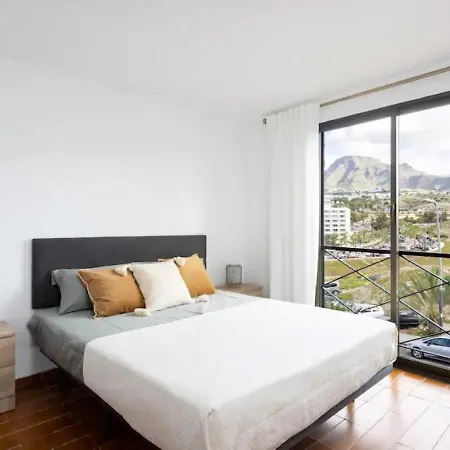 Classbnb - Two 250m From Americas