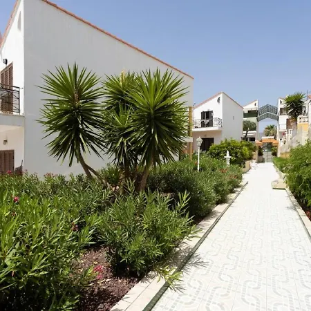 Classbnb - Two 250m From Americas Apartment